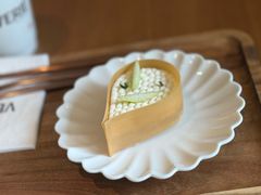 -VERIE BAKEHOUSE