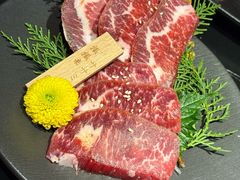 -山川小町·极番烧肉(新地假日广场店)