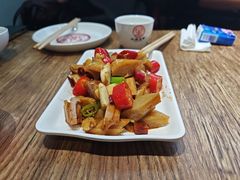 -叶派龙虾•招牌香辣蟹·海鲜(中海国际店)