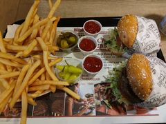 -The Habit Burger Grill 哈比特汉堡(复兴soho店)