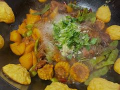 -妈妈家铁锅炖(景诚园综合楼店)