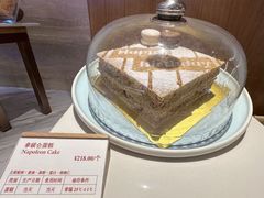 -白天鹅宾馆·美食屋