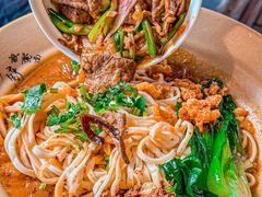 -方铲铲·成都板凳面(滨江银泰店)