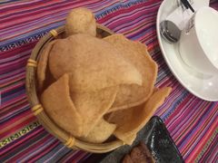 -香巴拉云南餐厅(华莱坞店)