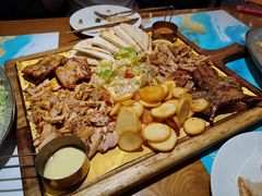 金牌终极烤肉盘-HELLO MUSAE 拾光缪斯餐厅·纯正希腊风味(苏州中心店)