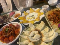 -吉祥圣雪藏餐