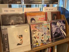 -黑胶星球(华发中城商都店)