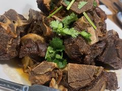 -老板很二(吉大店)