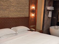 -天芳悦潭度假村温泉