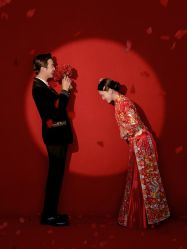点击看大图 -至臻微拉婚纱摄影