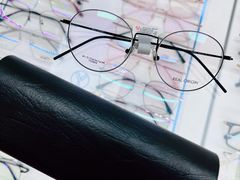 -潘多拉眼镜·蔡司依视路明月(潘家园店)