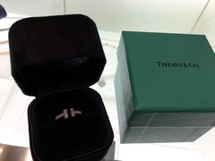 -Tiffany & Co.蒂芙尼
(广州太古汇店)