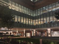 -香港大学