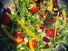 -上海滴水湖皇冠假日酒店