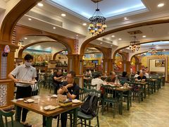 大堂-清真·玛丽亚新疆菜主题餐厅(浙江中路店)