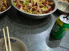 -辣盆盆麻辣小龙虾(哈尔滨总店)