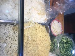 -周家凉皮(新世纪商业广场中华北大街店)