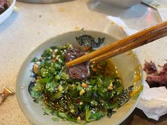 鸭血-九尺赵老四鲜鹅肠火锅