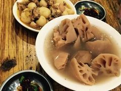 藕汤骨汤-雨田饭店