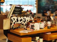 -星巴克臻选(上海合生汇1F店)