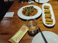 -金枝玉叶上海人家食府(三里河店)