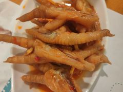 -三个椰子·现砍椰子鸡(金鹰广场店)