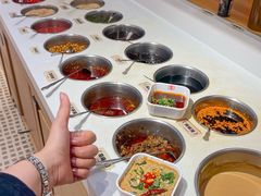 -龍歌自助小火锅(市南金茂湾店)