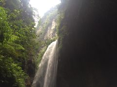 -龙水峡地缝景区
