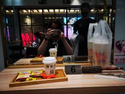 -东方麒麟·潘多拉SALON