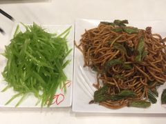 -嘉和一品粥(首经贸店)