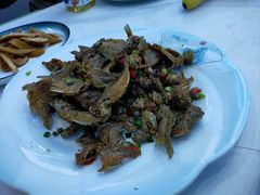 椒盐小溪鱼-黄牛肉馆·皖南土菜