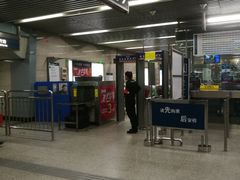 -北京大学东门(地铁站)