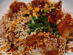 -八二小区抄手(龙湖上城天街店)