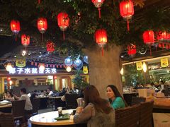 大堂-龙泉人椰子鸡.糟粕醋.海南菜(三亚旗舰店)