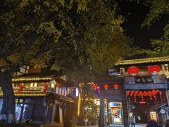 -磁器口古镇