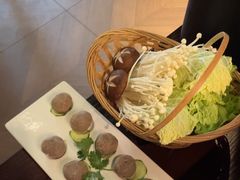 -同仁四季椰子鸡(海岸城天利店)