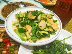-启东小海鲜(庄先湾路1号店)