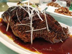 -六和聚传统烤鸭.天津菜(和平店)