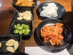 -肉甲韩国木炭烤肉(新壹街1店)