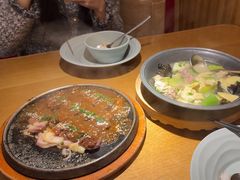 -蜜桃餐厅·伴山(海岸城店)