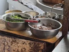 -清真·白家牛肉罩火烧老店(育才街店)