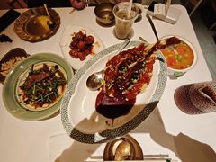 -桂满陇·手作小笼包&江南叫花鸡(中山公园店)