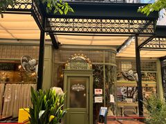 -玛格萝妮比萨屋(四平店)