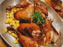 -港丽餐厅(龙之梦长宁店)