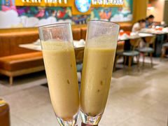 -小鱼小牛(世欧广场店)