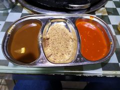 -韩红石板肉(范西路店)