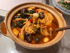 螺蛳鸭脚煲-阿谋美食·广西菜