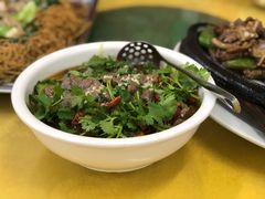 水煮牛肉-福隆农村大排档