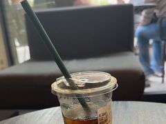 -卡夫卡雕像