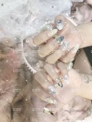 -JERRY日式美甲美睫纹绣工坊
